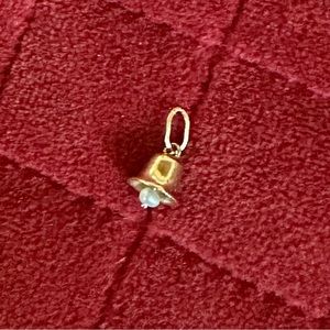 Catbird Bell charm - yellow gold & pearl